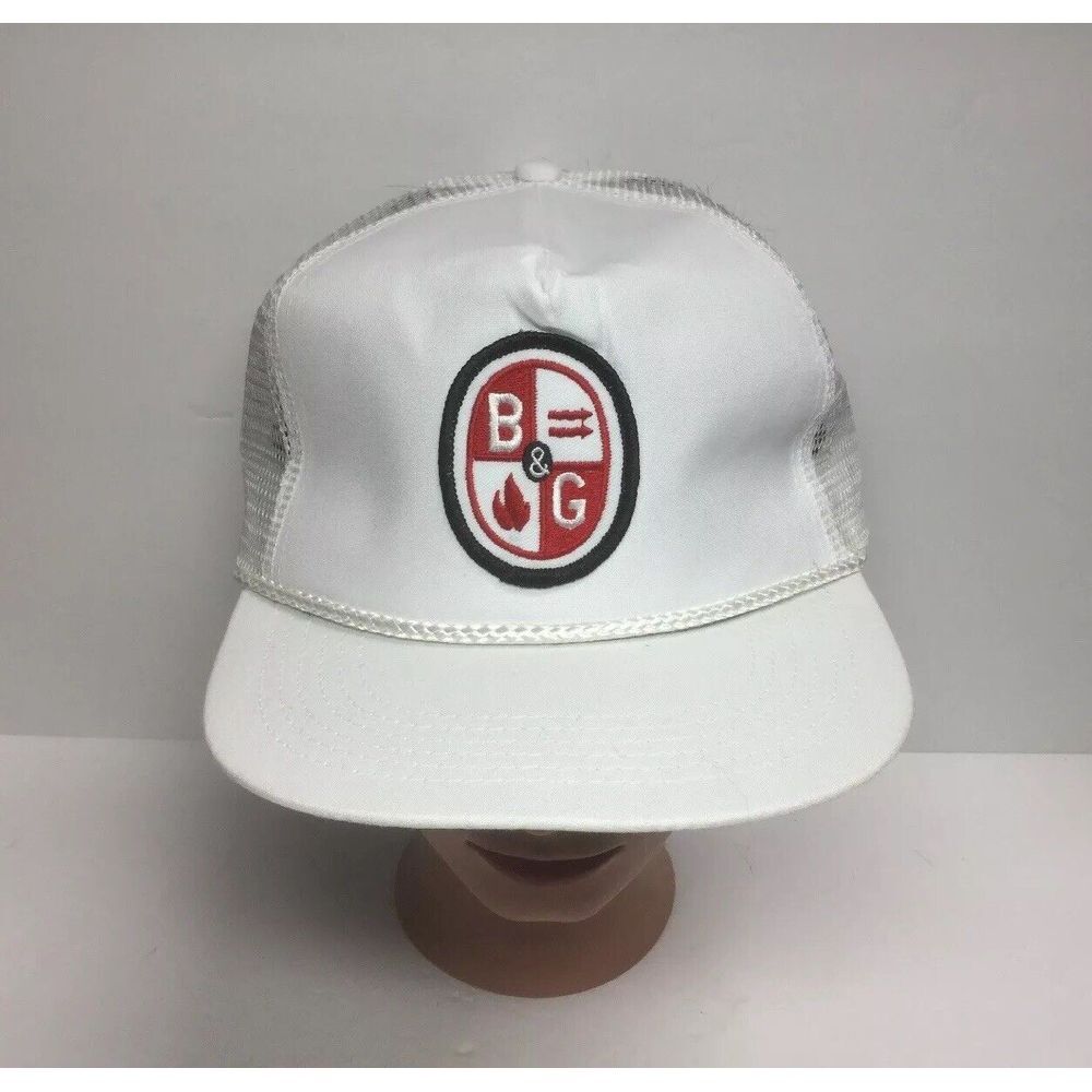 Vintage B & G White Hat Embroidered Patch Snapback Mesh Trucker Cap